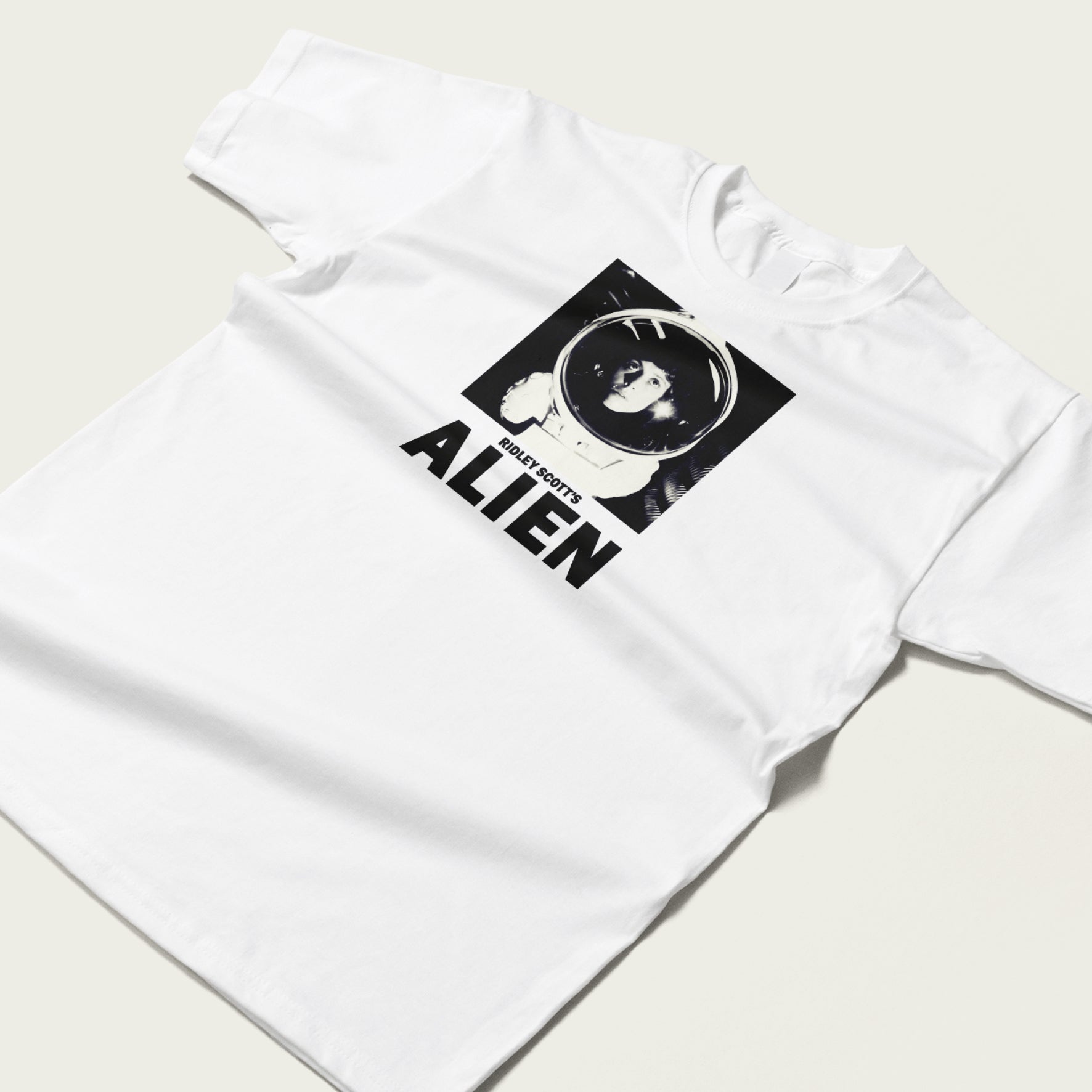 Retro Alien 1979 Movie T-Shirt UK